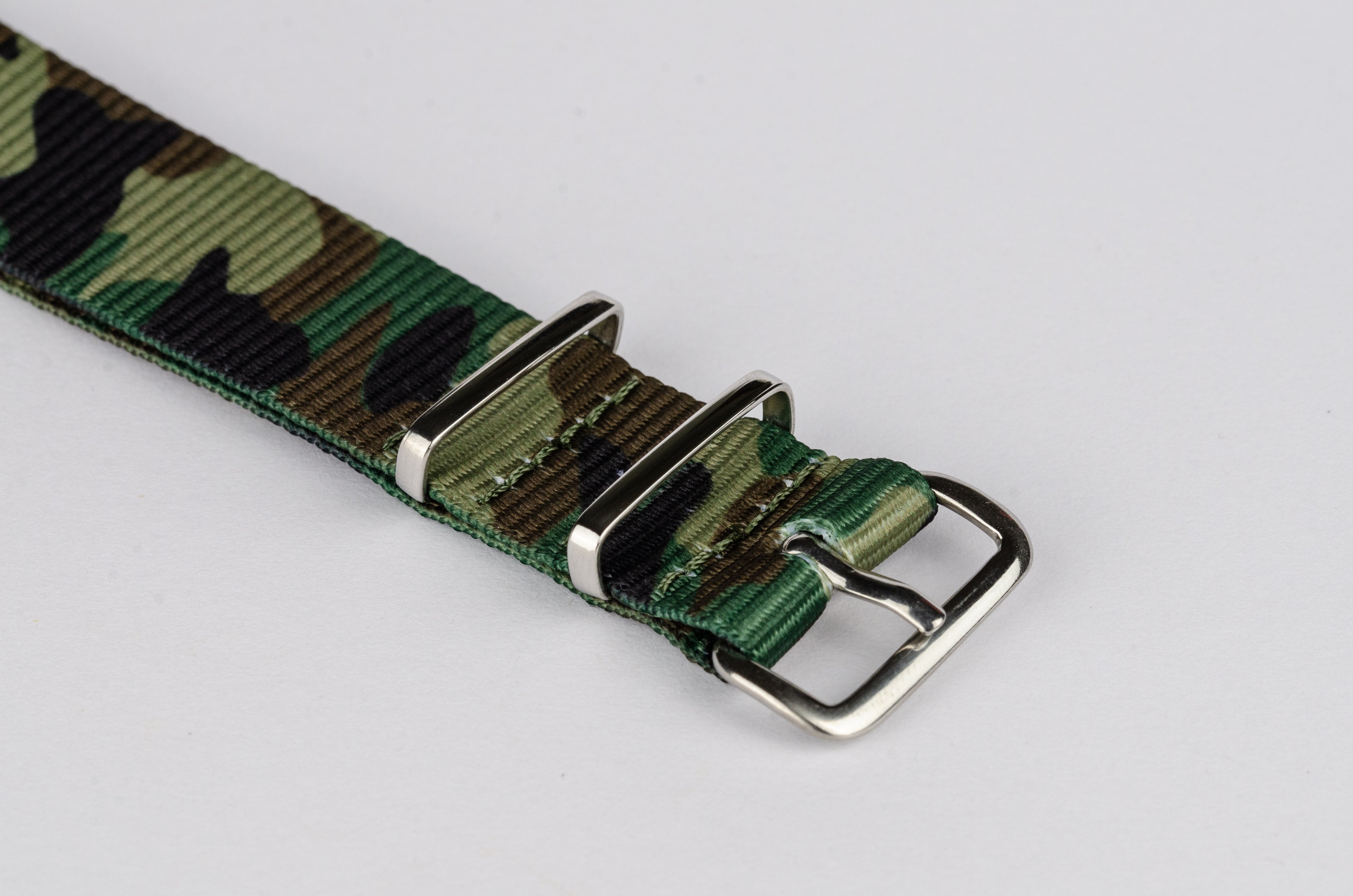 NATO Strap Regimental: Blue & White