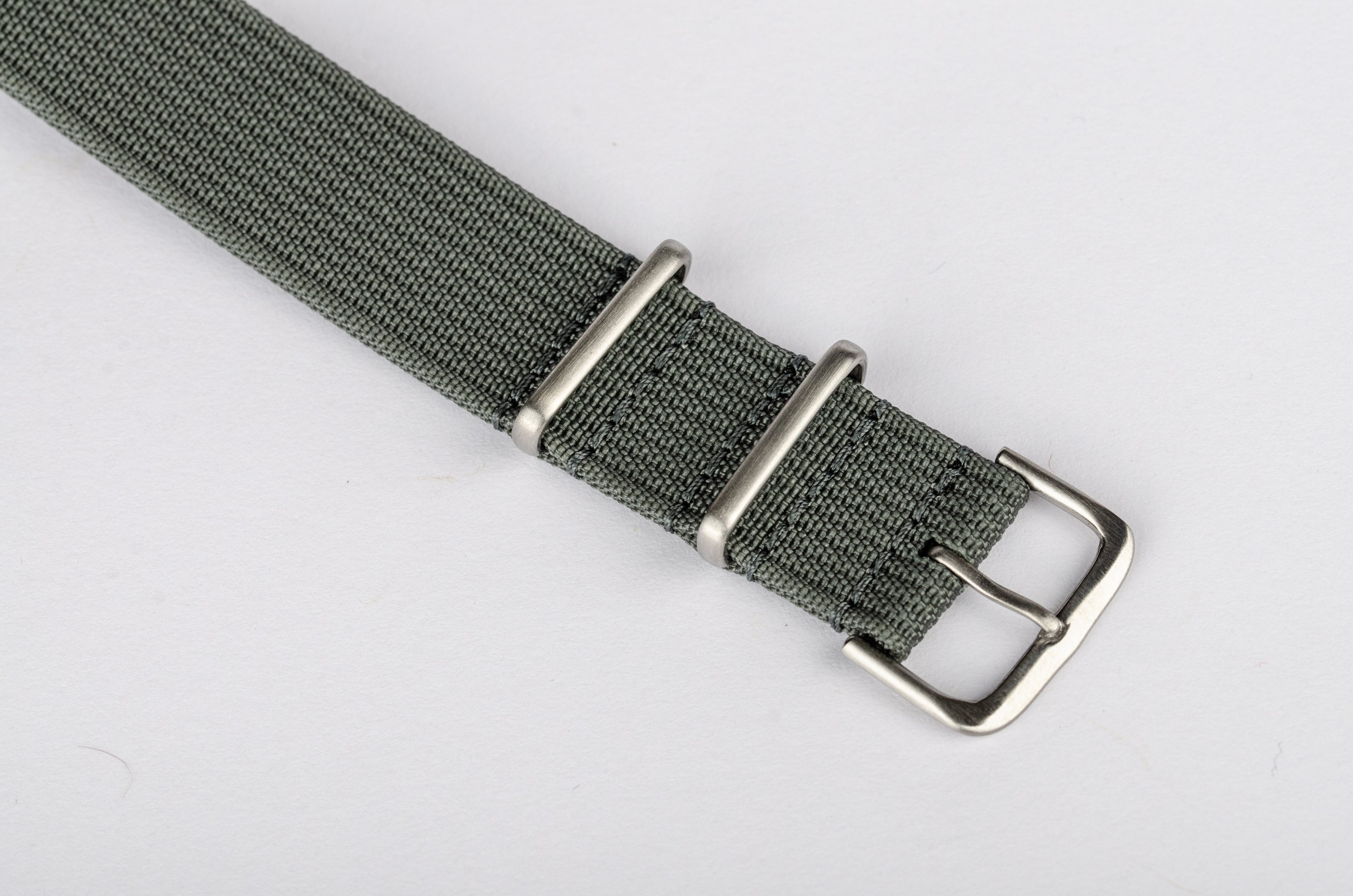 Natoband Ribbed: Grå